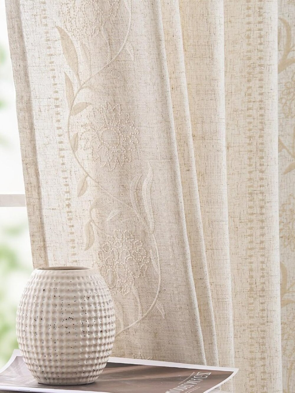 Set of 2 Floral Embroidered Linen Curtains 50x84